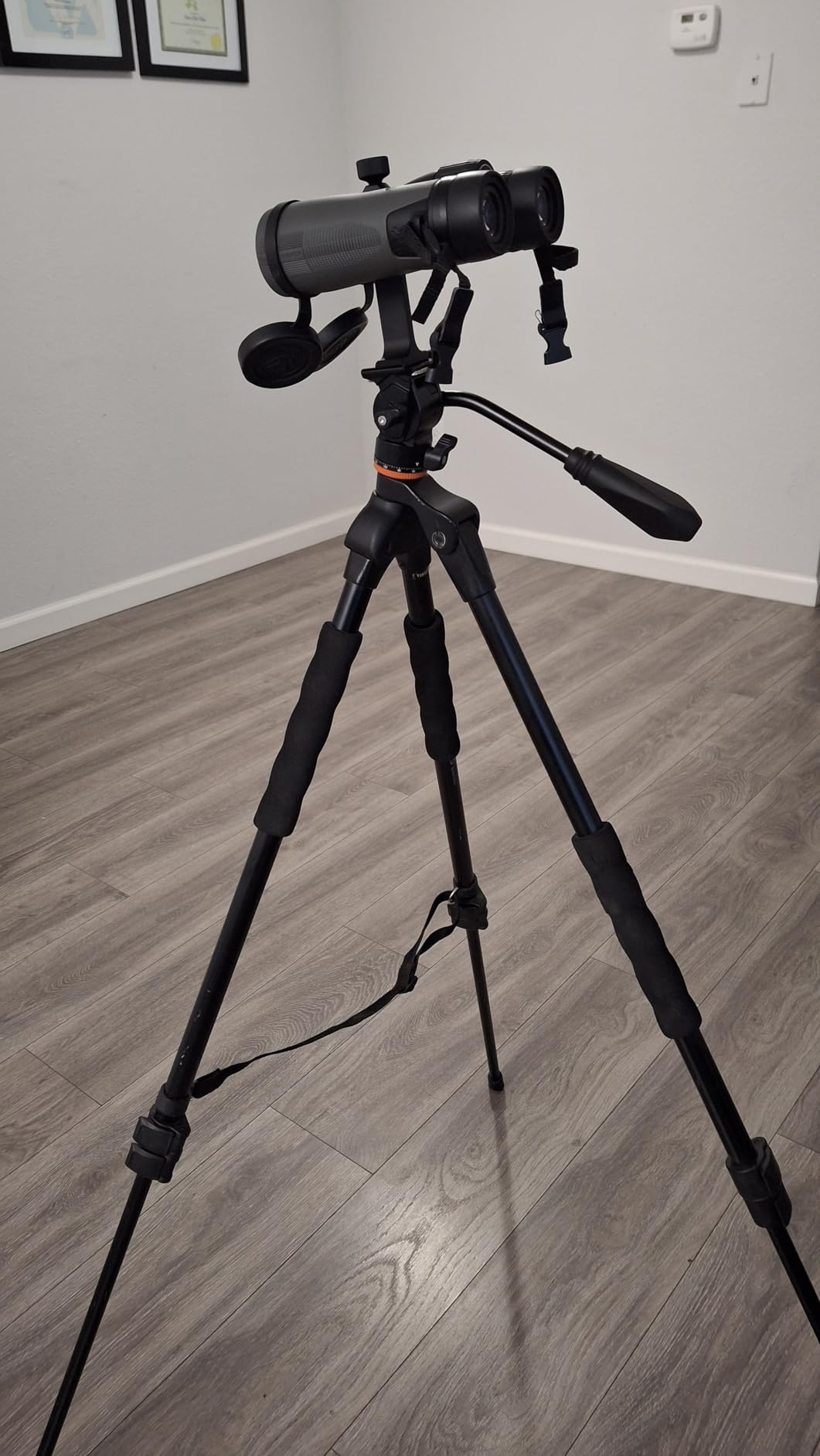 SmallRig Tripod Fluid Head Pan Tilt Head with Quick Release Plate for Arca Swiss for Compact Video Cameras and DSLR Cameras -3259B customer photo 1