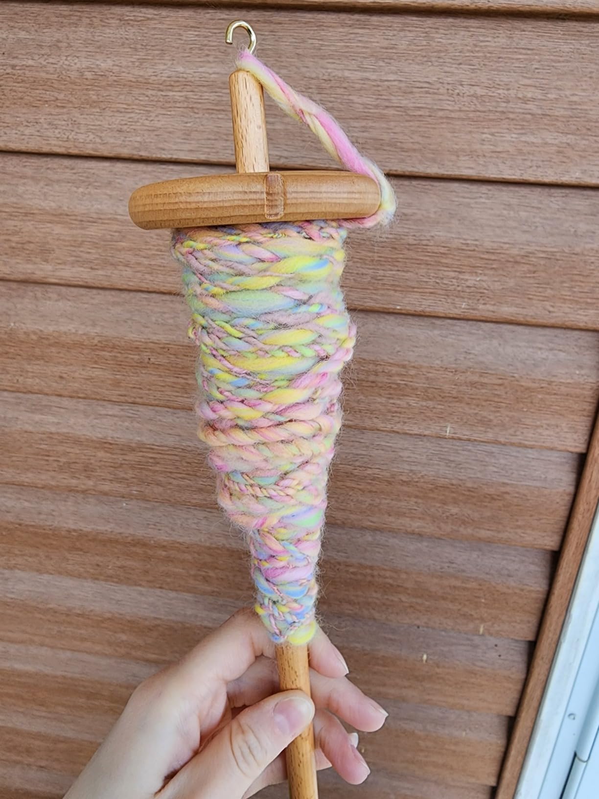 DICHA 3 Inch Drop Spindle Kit- High Low Whorl Wooden Spindles with 5.6 Oz Merino Wool/Top and Instructions-Weaving Spinning Wheels for Beginners-All in A Gift Box customer photo 2