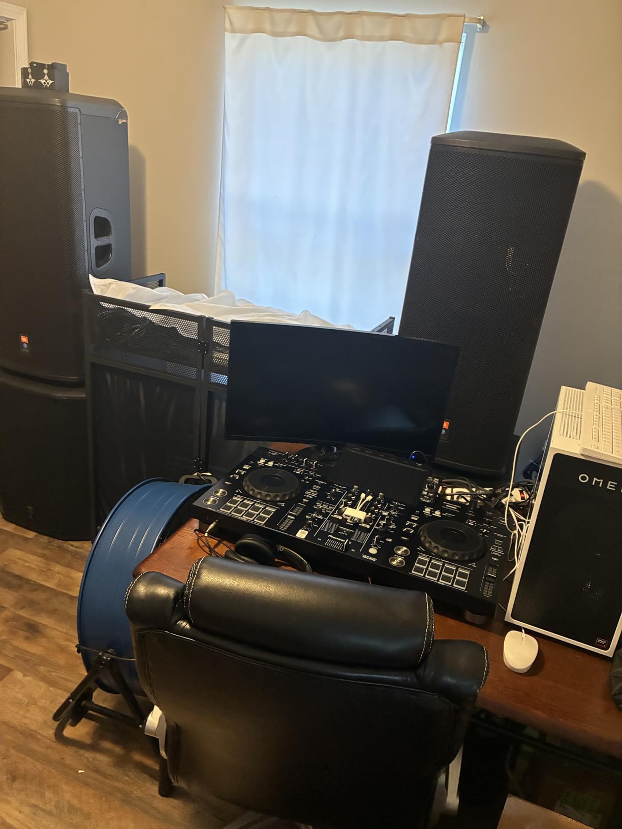 XDJ-RX3 All-In-One DJ System (Black) customer photo 2