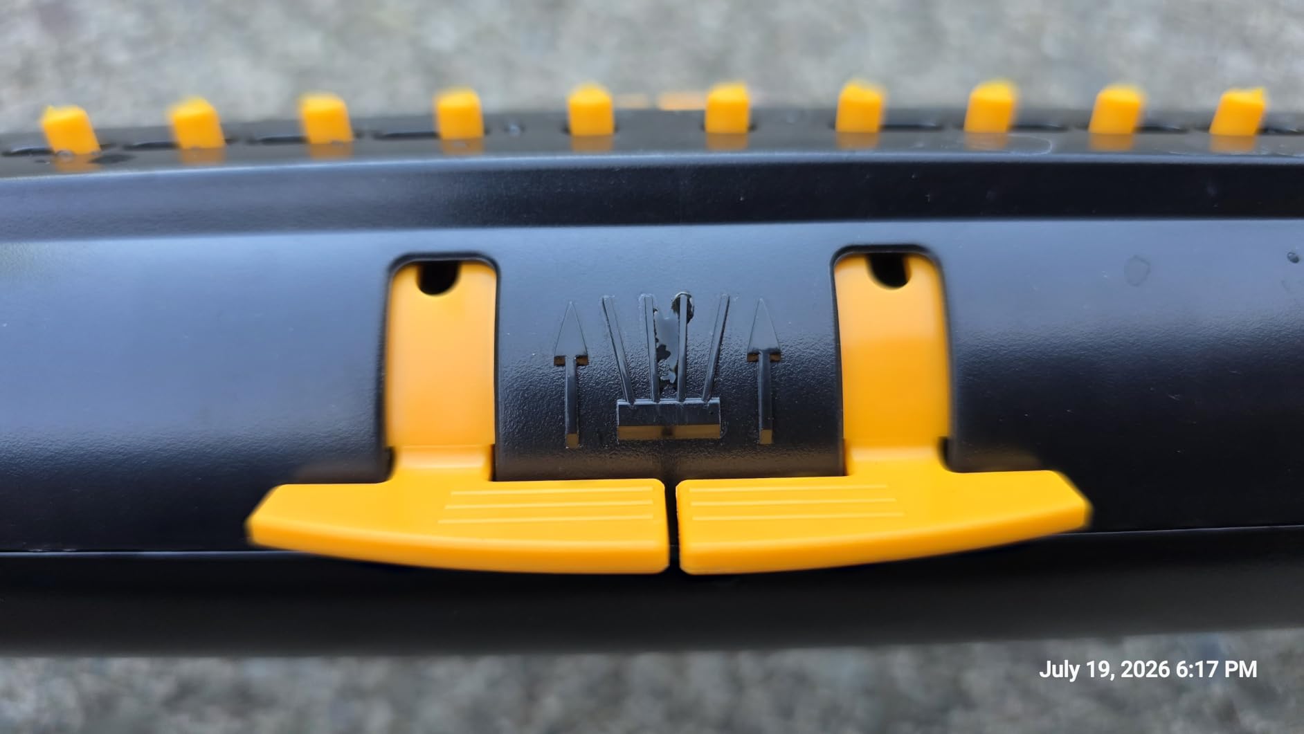 Melnor 65167AMZ XT Turbo Oscillating Sprinkler, 4,500 sq. ft., Quick Connect Bundle, 3-Way Adjustable, Black, Yellow customer photo 2