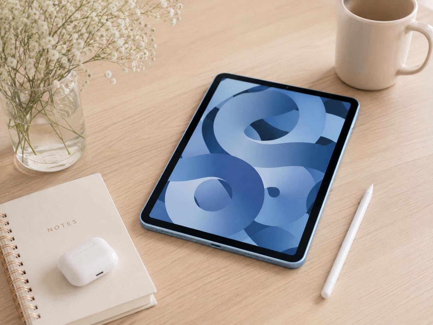 Apple 2022 iPad Air (10.9-inch, Wi-Fi, 64GB) - Starlight (Renewed) customer photo 1