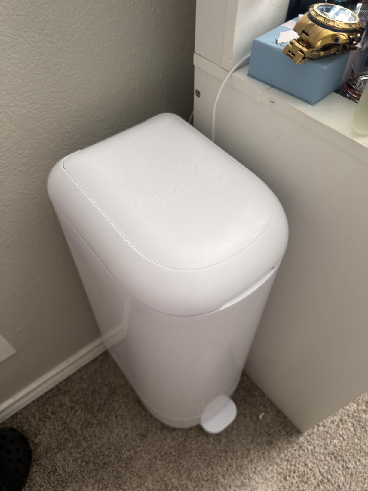 Diaper Genie Signature Pail Includes 1 Easy Roll Refill with 18 Bags | Holds Up to 846 Newborn-Sized Diapers customer photo 1