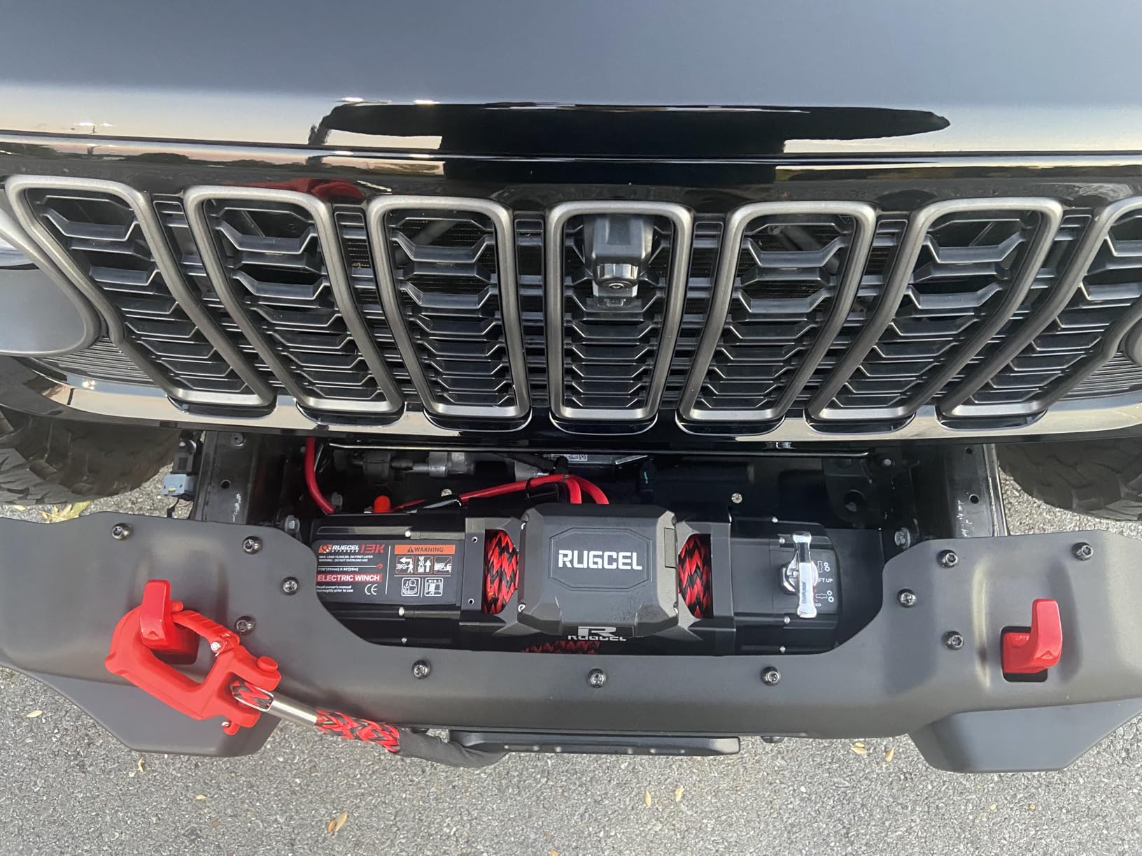 RUGCEL WINCH 13500 lb Synthetic Rope, 12V IP68 Waterproof with Wireless & Wired Remote, Heavy-Duty for Trucks, SUVs, Trailers, Off-Road - Tank Series customer photo 2