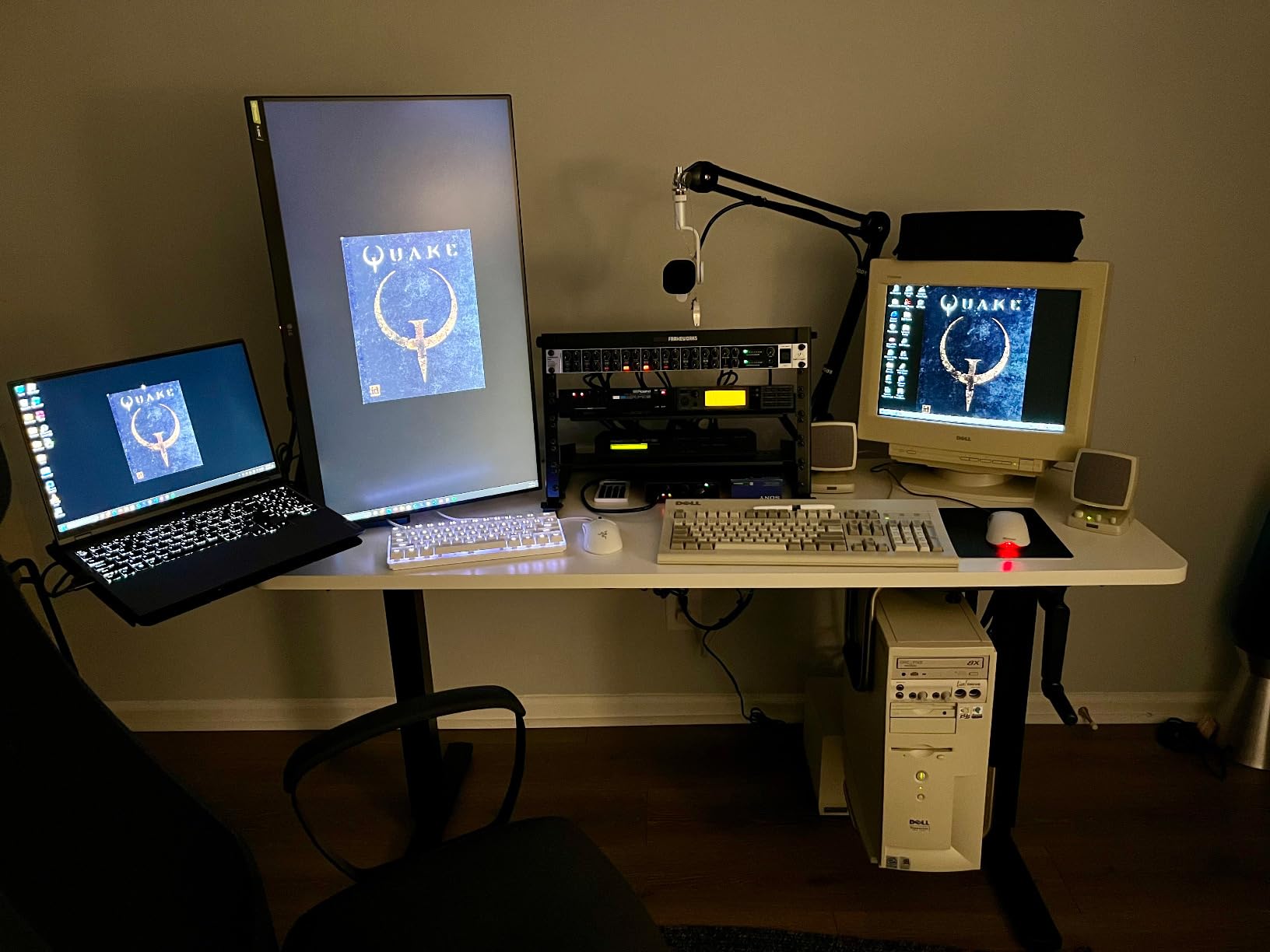 Gator Frameworks Angled Metal Desktop Rack Stand with Non-Slip Rubber Feet, 12U Rack Space (GFW-DESKTOPRK-12U) customer photo 2