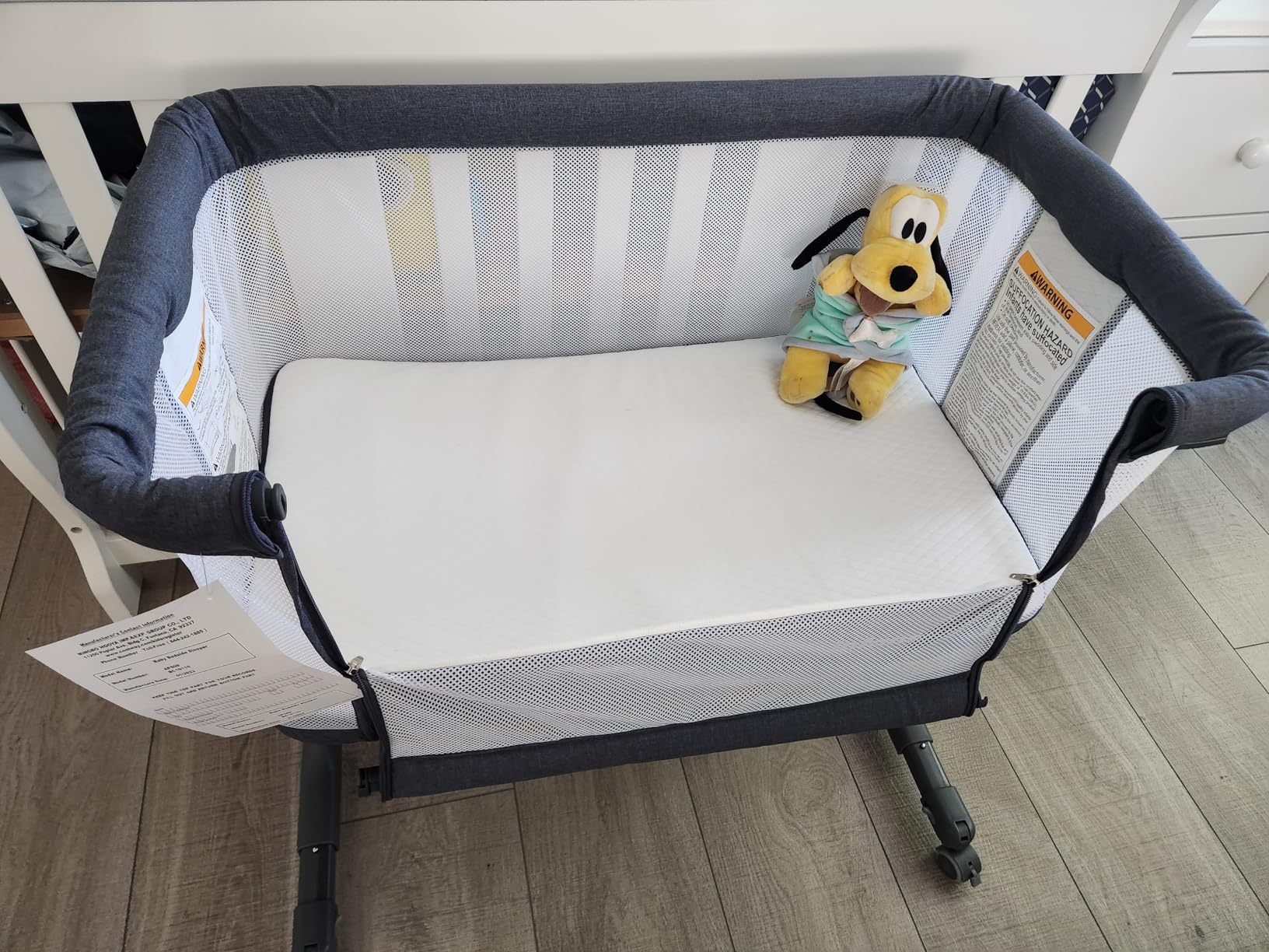 INFANS 3 in 1 Baby Bassinet, Bedside Sleeper for Newborn, Folding Crib with Mattress, Travel Bag, Wheels, 4-Sided Mesh, Easy to Assemble Cradle Co Sleeper Stationary, Rock (Light Grey) customer photo 1