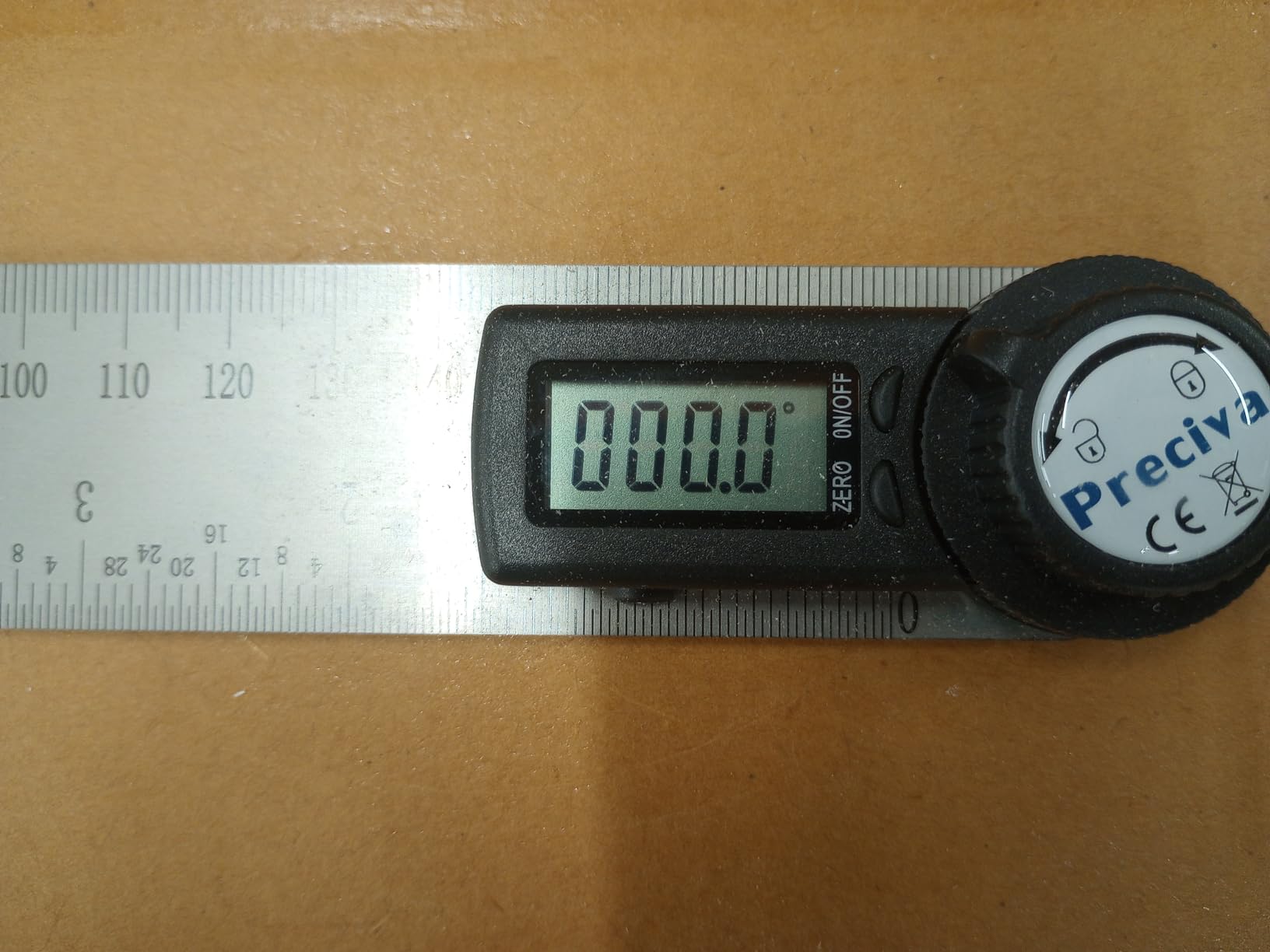 Preciva T-Bevel Gauge & Protractor with Horizontal and Vertical Bubble,0-338° Digital Angle Finder Protractor 230mm/8inch Display for Carpentry Woodworking, Metalworking, Construction customer photo 1