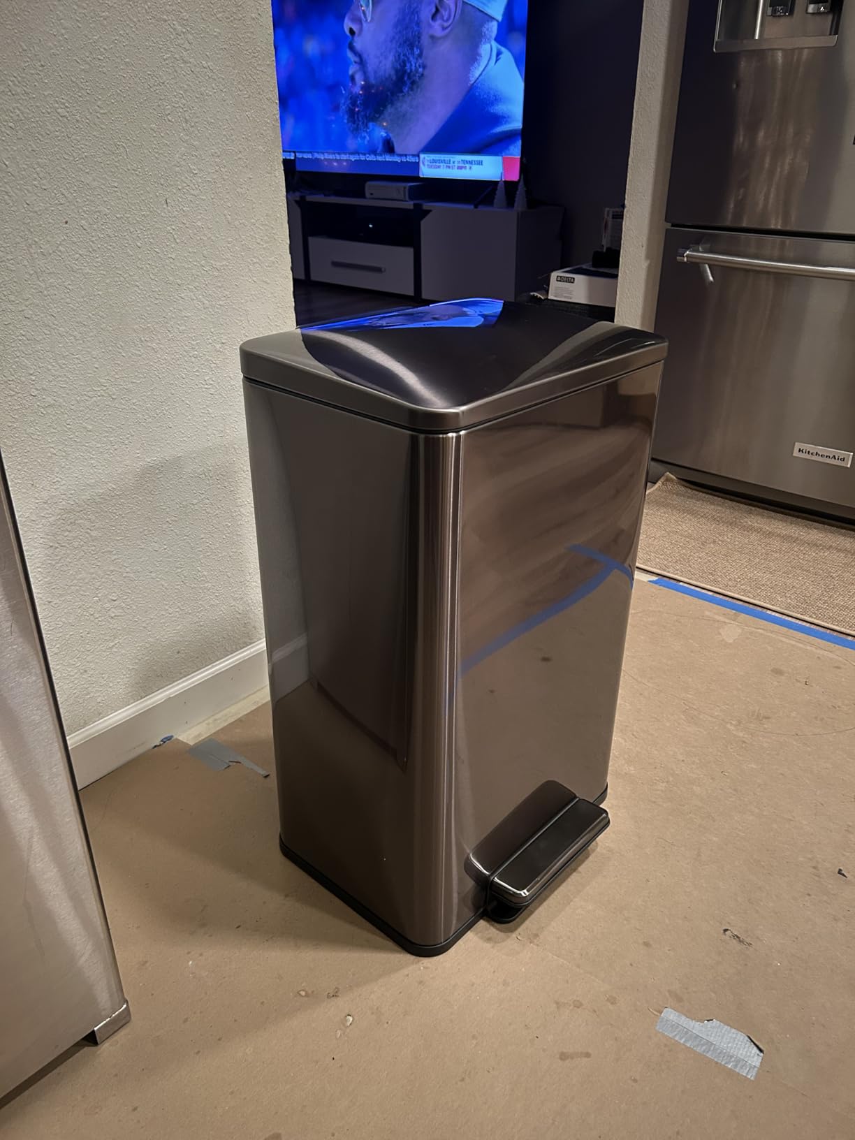 SIMPLI-MAGIC 50 Liter / 13.2 Gallon Soft-Close, Smudge Resistant Trash Can with Foot Pedal and Built in Filter- Stainless Steel, Sleek Finish customer photo 2