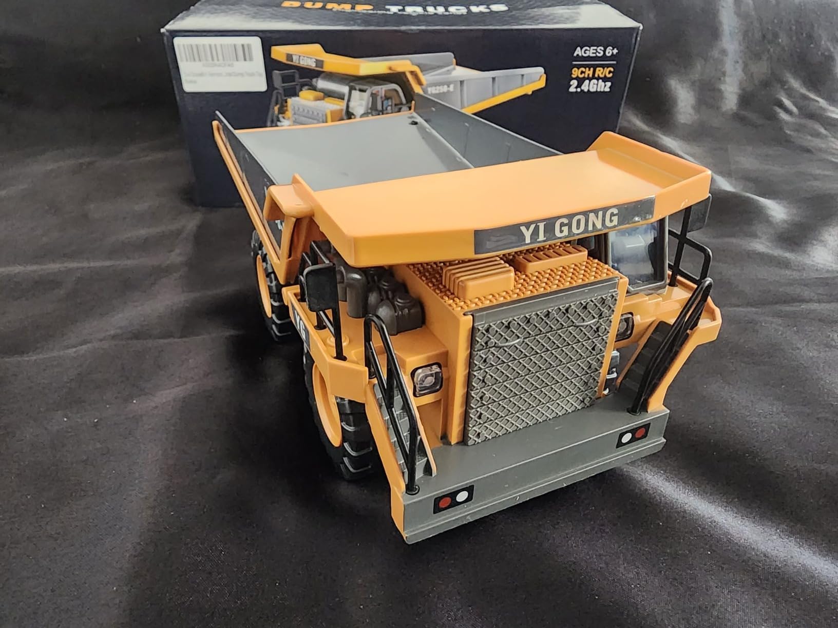 Dwi Dowellin Remote Control Dump Truck Toys for Boys 4-7,Construction Rc car with Lights/Sounds for Kids Age 8-12 Year Old,Ideal for Boys Age 3+ customer photo 2