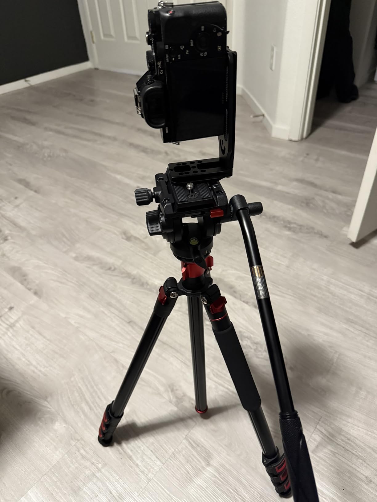 NEEWER 72