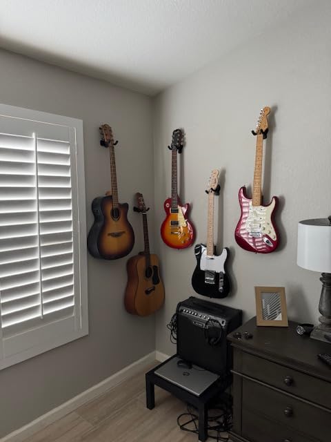 Squier Sonic Telecaster Electric Guitar, Black, Maple Fingerboard customer photo 1