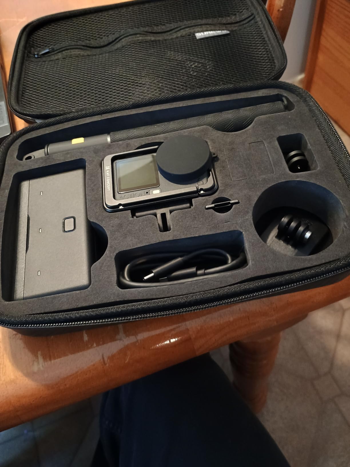 Surface-Waterproof DJI Osmo Action 6 Carrying Case, Travel Portable Bag Compatible With DJI Osmo Action 6/5 Pro/4/3 Adventure Combo customer photo 1