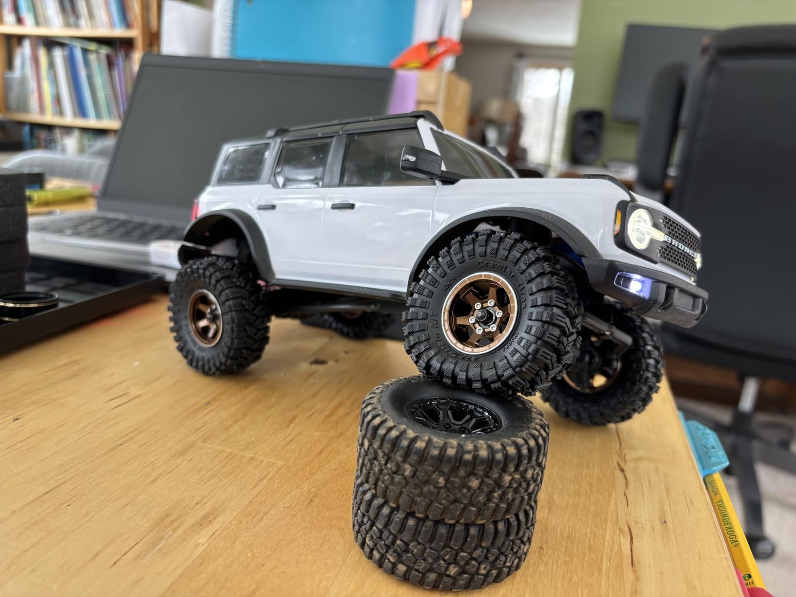 INJORA 1.0 58 * 24mm All Terrain Tires for 1/18 1/24 RC Crawler, T1017 customer photo 2