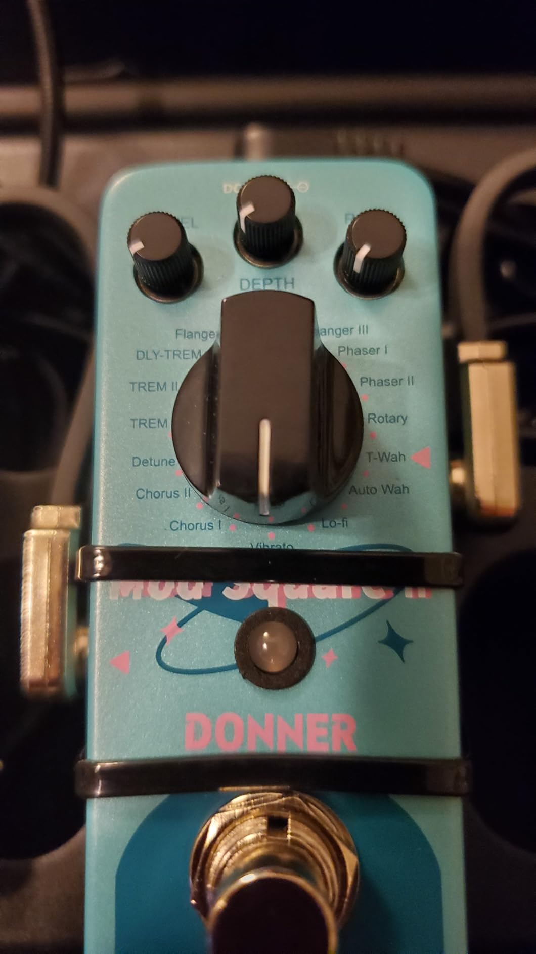 Donner Modulation Pedal - Mod Square II for Electric Guitar Pedal Boards, 16 Effects Chorus Phaser Tremolo Flanger Rotary Vibrato Wah Lo-fi Detune 16 Modulation Modes customer photo 1