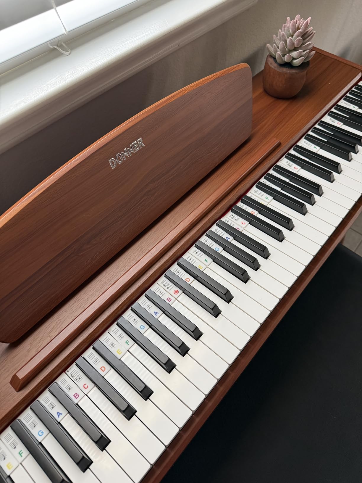 Donner DDP-80 PLUS Digital Piano 88 Key Weighted Keyboard, Home Electric Piano, Supports USB-MIDI & Headphones Connection, with Metal Three Pedal customer photo 2