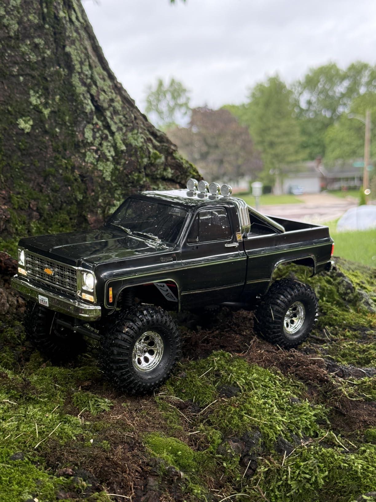 Traxxas 97064-1-BLK - TRX-4M Chevy K10 High Trail 1/18 4X4 Crawler RTR, Black customer photo 1