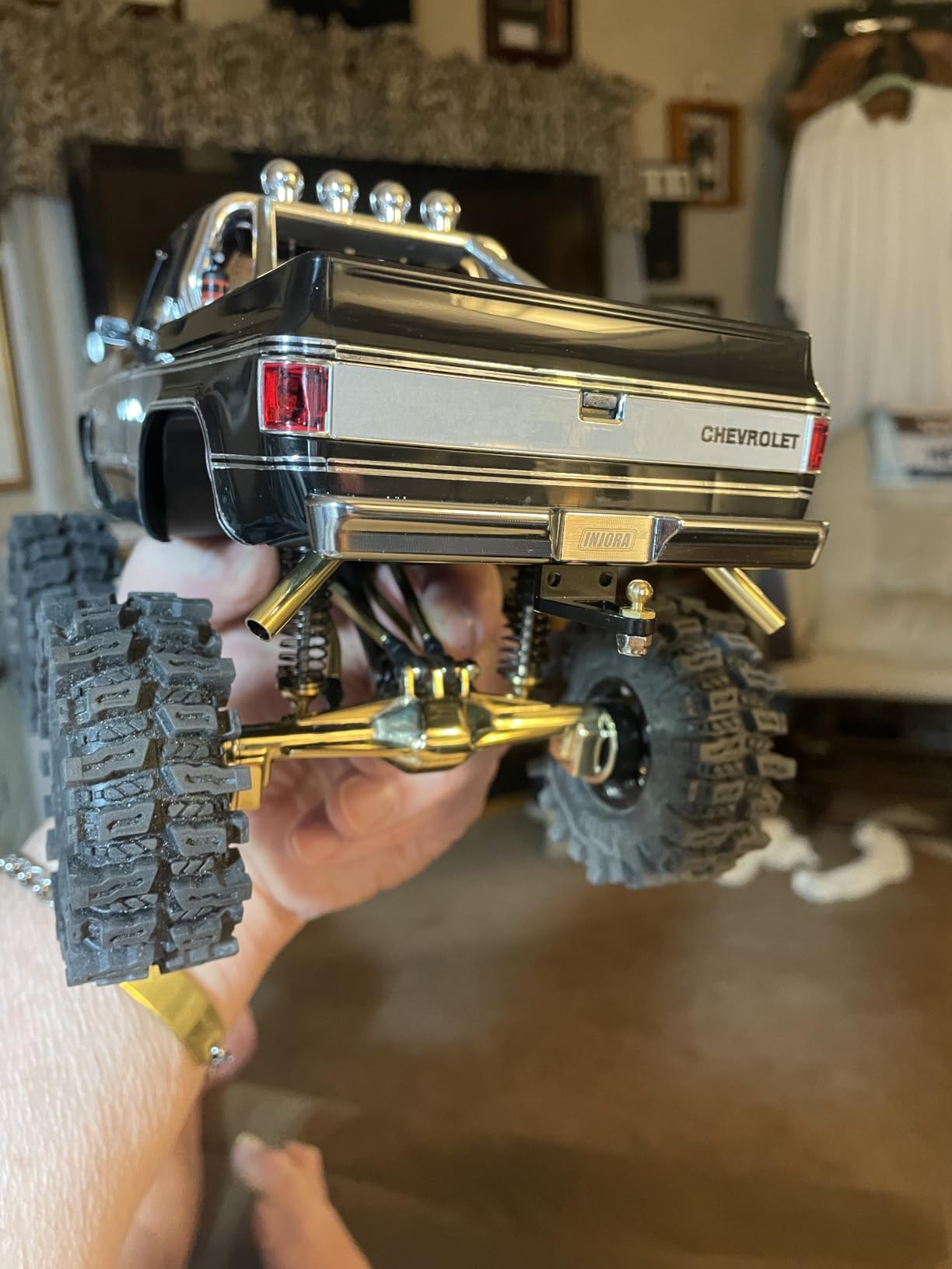 Traxxas 97064-1-BLK - TRX-4M Chevy K10 High Trail 1/18 4X4 Crawler RTR, Black customer photo 2