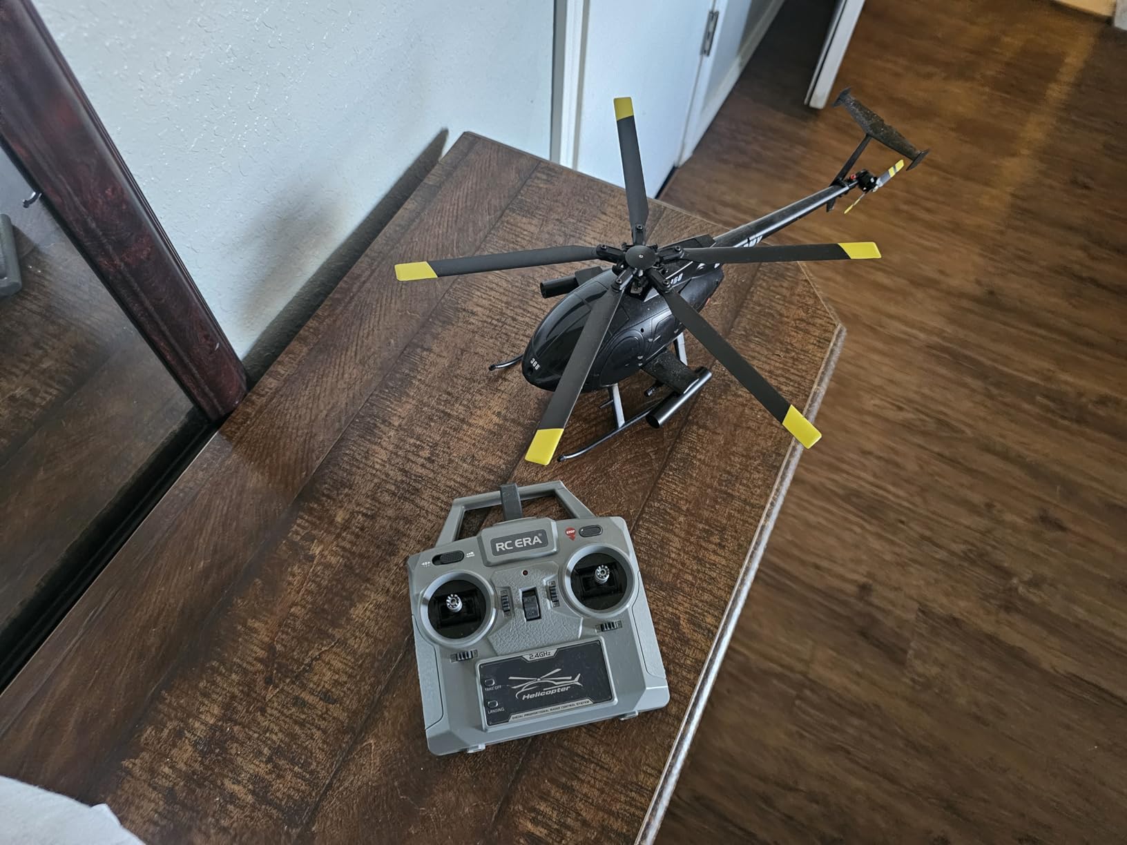 Large 335mm MD500 C189 Brushless Remote Control Helicopter Add Optical Flow Positioning RC Heli Aircraft 1/28 Scale Full-Function Excellent Control Aerobatics System US Military RTF Black 1-Battery customer photo 2