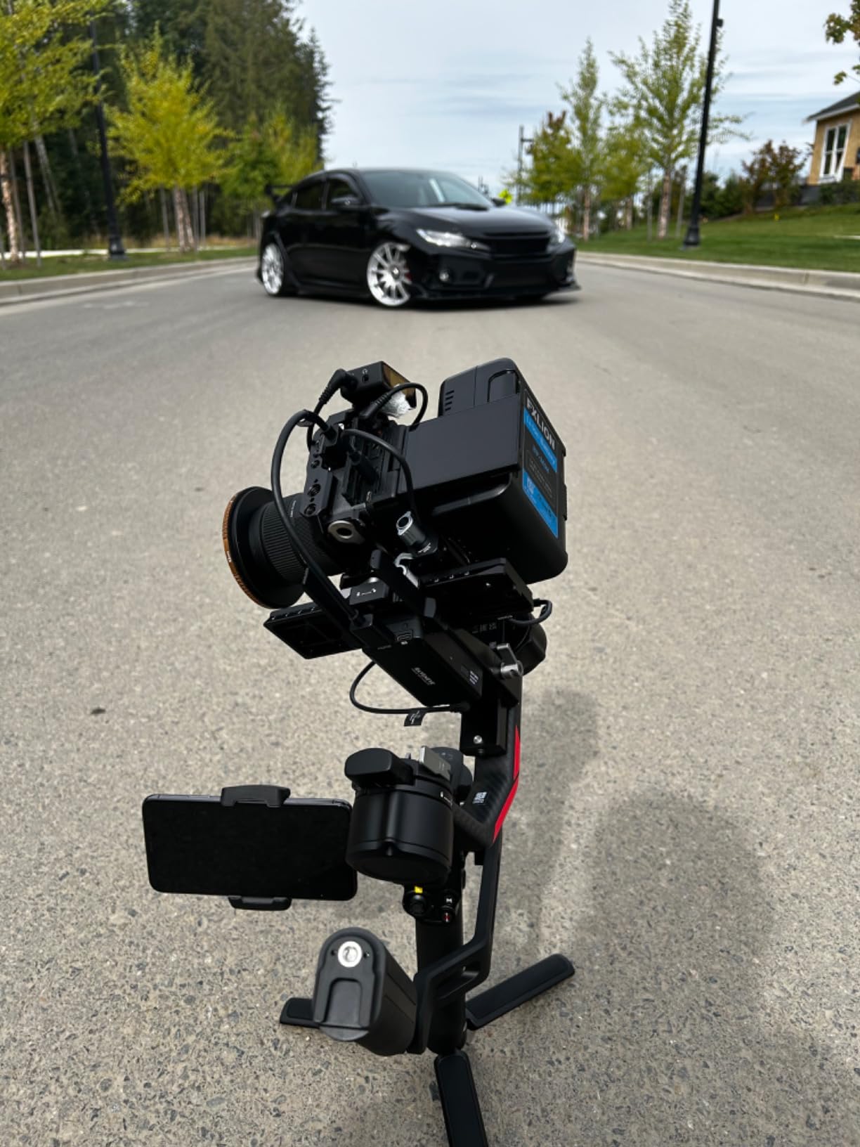 DJI RS 4 Pro Combo, Gimbal Stabilizer for DSLR & Cinema Cameras | With Ronin Image Transmitter & Focus Pro Motor, 4.5kg Payload, 2nd-Gen Native Vertical Shooting, Dual Focus & Zoom Motors customer photo 2