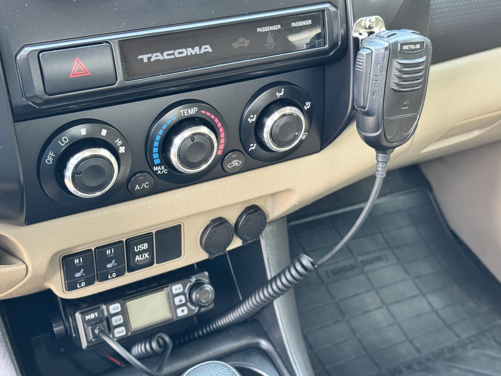 Retevis MB1 CB Radio Kit, AM/FM Mini CB Radio with Antenna for Truck - Noise Cancellation, 7-Color Screen, Easy to Install, 12V/24V Cigarette Lighter Plug, Emergency Channel 9/19, Auto-Scan, VOX customer photo 1