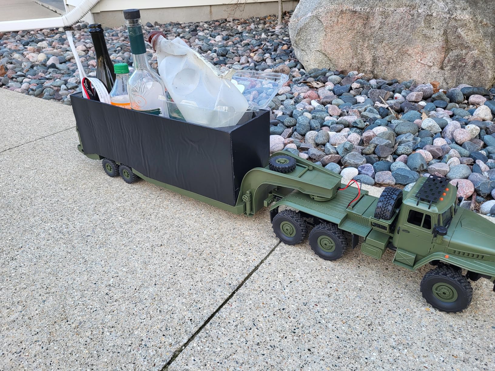 RC Semi Truck, 2.4Ghz 6WD Remote Control Army Truck Trailer, 41.3 Inch Large Size RC Car Toy, 1/16 Scale Tractor, Remote Control Electric Transport Vehicle Toy car for boy Gifts customer photo 1