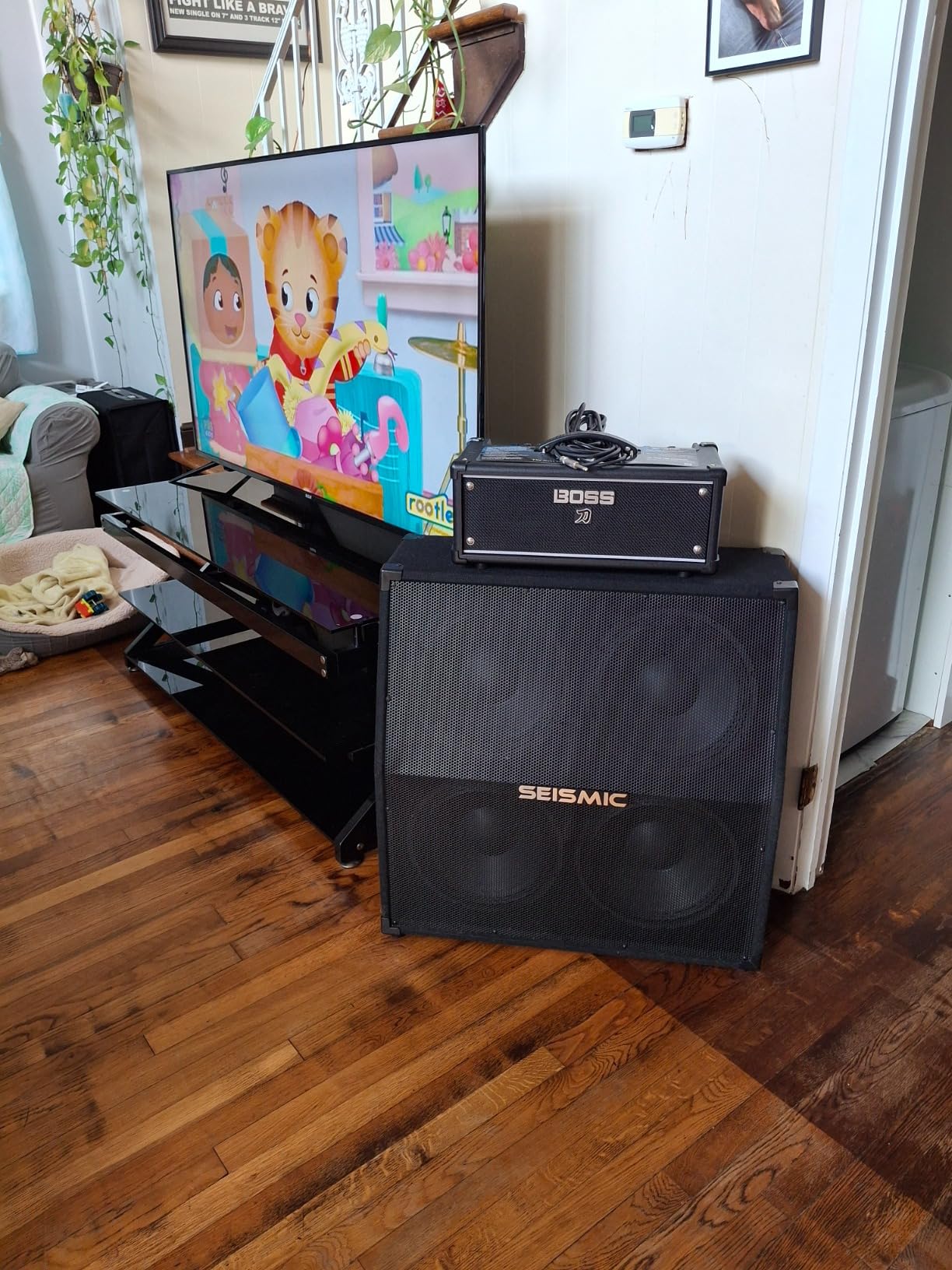 Boss Katana Head Gen 3 Guitar Amplifier | Compact 100-Watt Amp Head | Evolved Tube Logic Sound | 12 Amp Characters | Onboard BOSS Effects | Advanced Connectivity | Built-in 5-Inch Practice Speaker customer photo 1