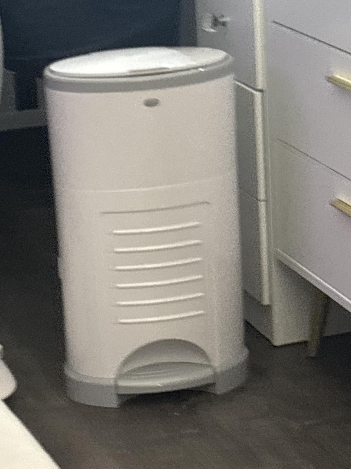 Diaper Dekor EKO Classic Diaper Pail, White | Eco-Friendly Diaper Pail Made with 70% Recycled Materials customer photo 2