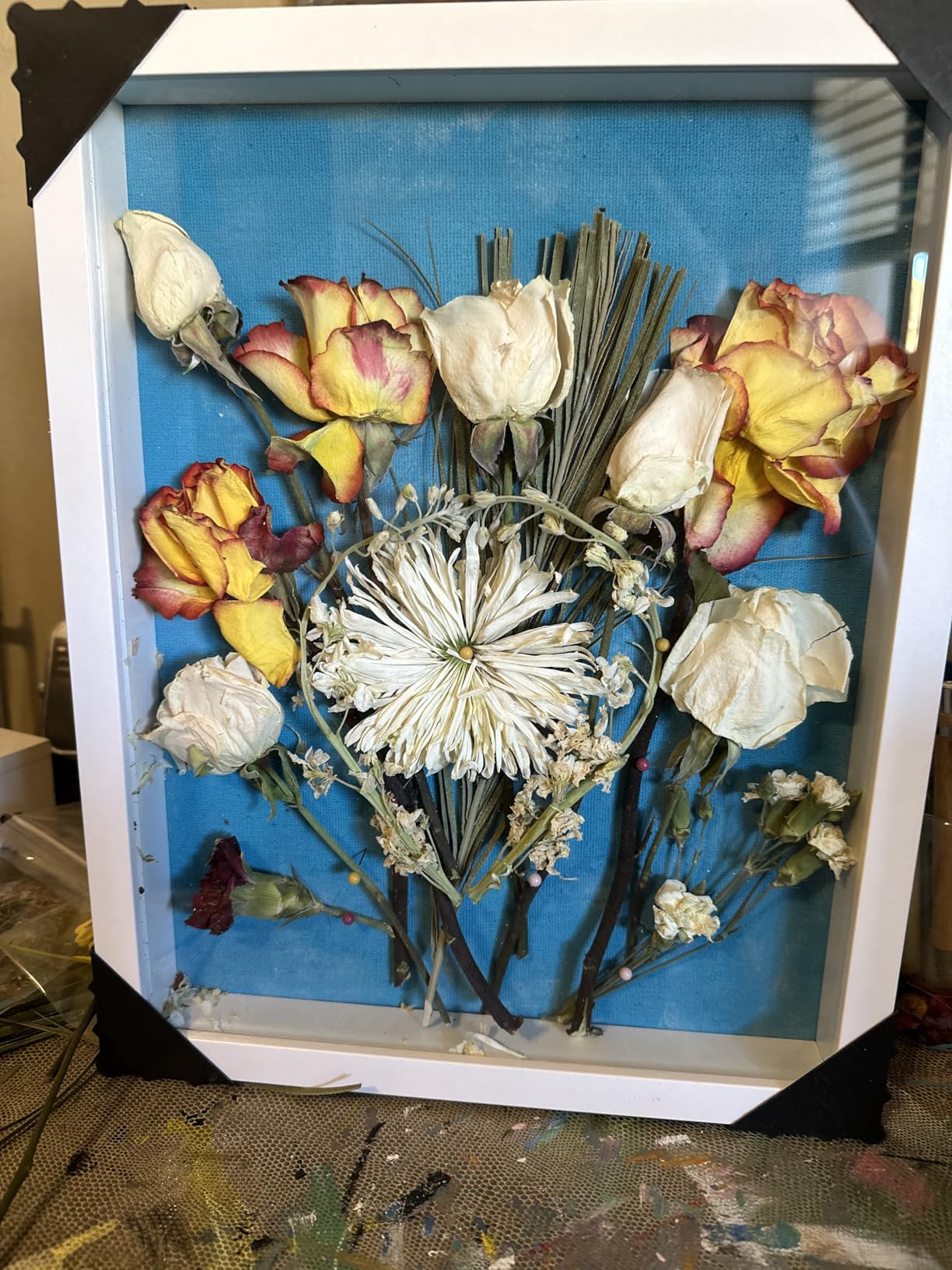 QDSSDECO 11x14 Shadow Box Frame with Linen Backboard & Real Glass, Wood Display Case, Deep Showcase to Hang The Photos, Tickets, Wedding Bouquets, Medals, Baby Sports Memorabilia, Black customer photo 1