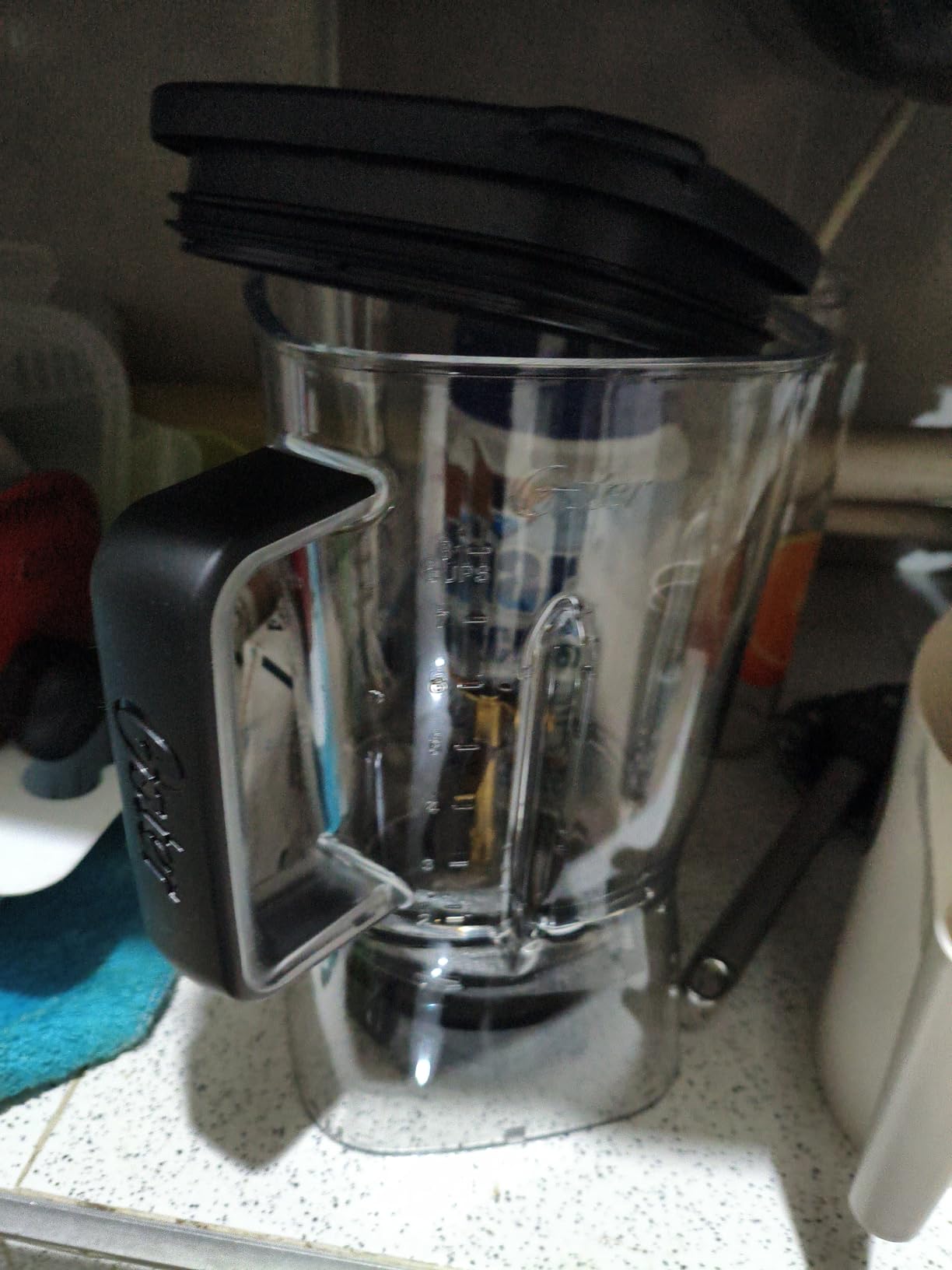 Oster Extreme Mix Blender, 1500-Watt High-Speed Countertop Blender with 64oz Jar & Auto Programs, Perfect for Smoothies, Milkshakes, Salsa customer photo 2