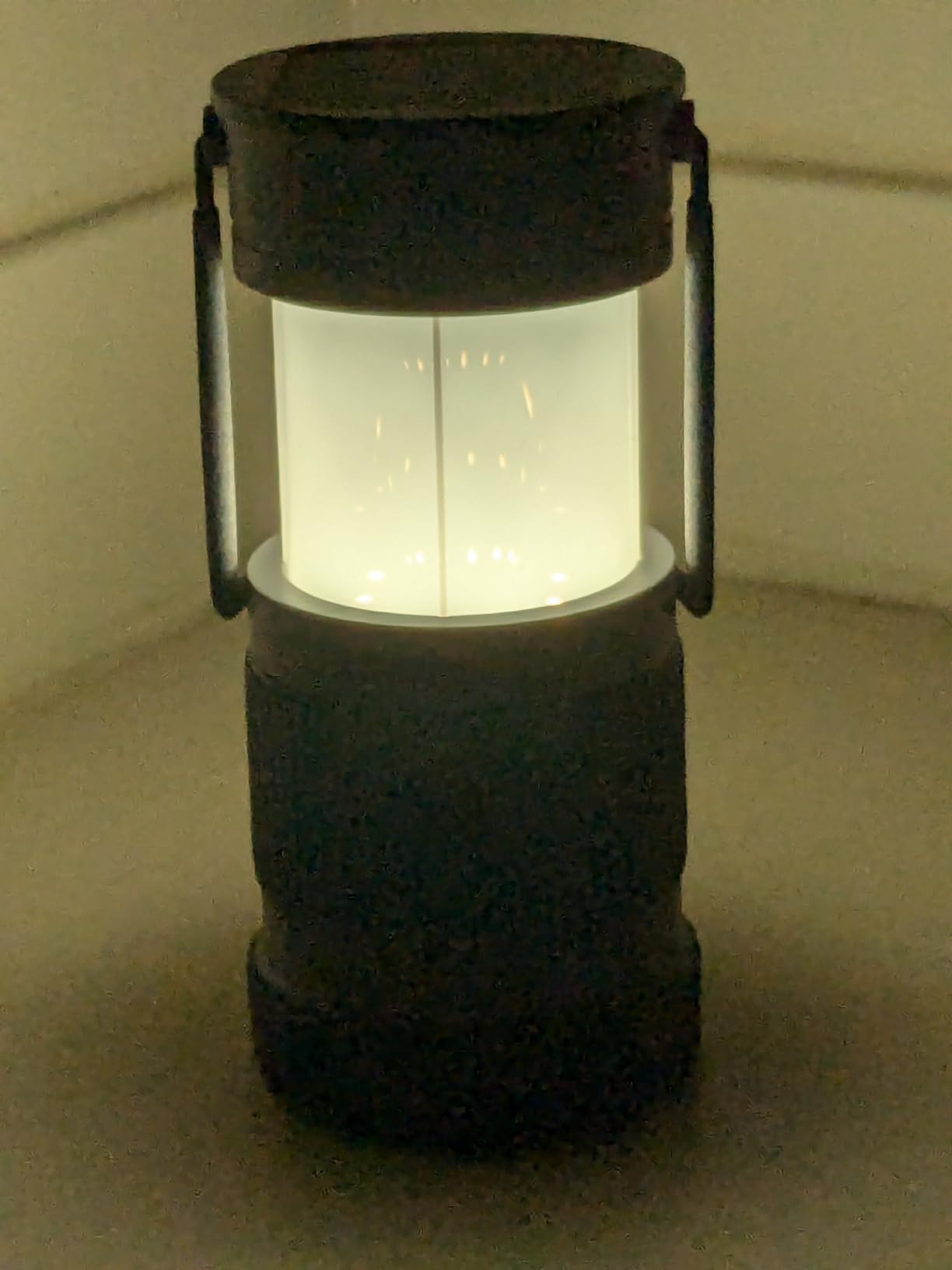 Energizer S-500 Hybrid Power Camping Lantern, Solar, Rechargeable, or AA Battery Powered, IPX4 Water Resistant Bright LED Lantern customer photo 2
