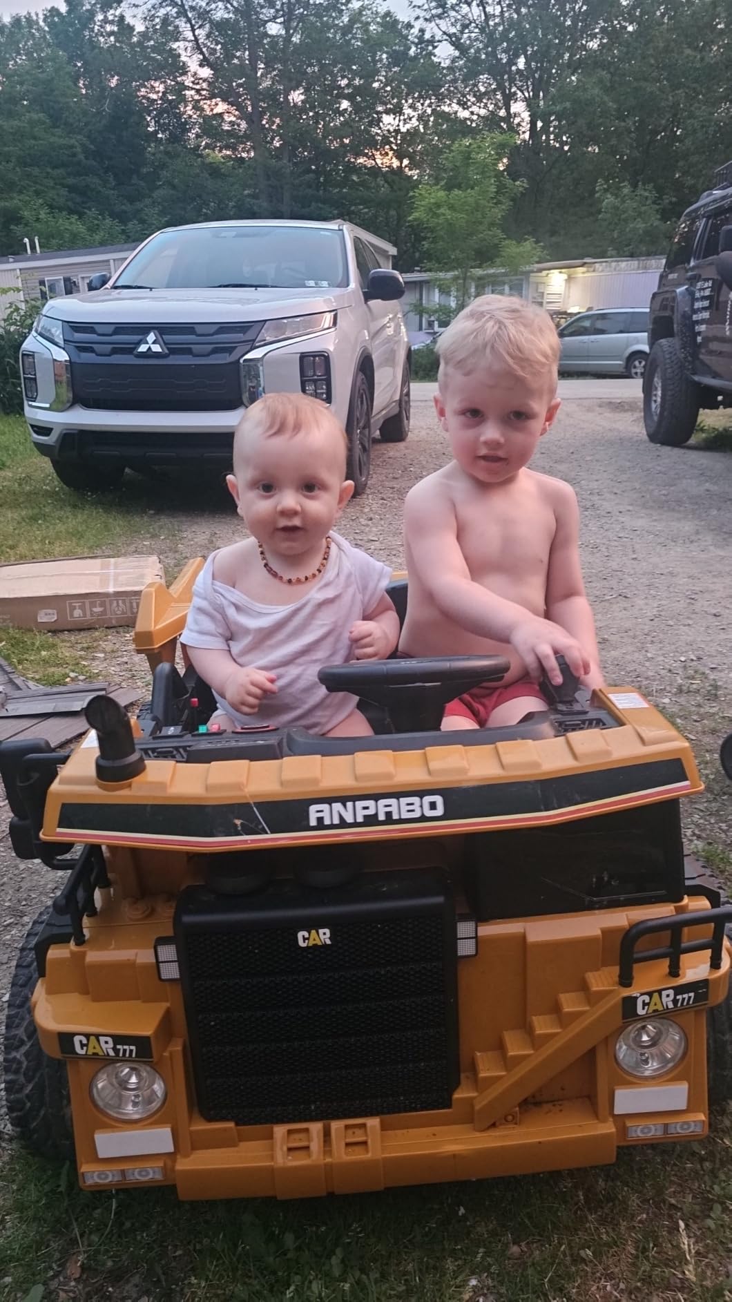 ANPABO 24V Ride On Dump Truck, 2 Seater Kids Car w/Remote Control, Dump Bed Electric, Extra Shovel, Durable EVA Tires, Bluetooth, Powerful 24V Motors, Ride on Toys for Boys & Girls-Yellow customer photo 2