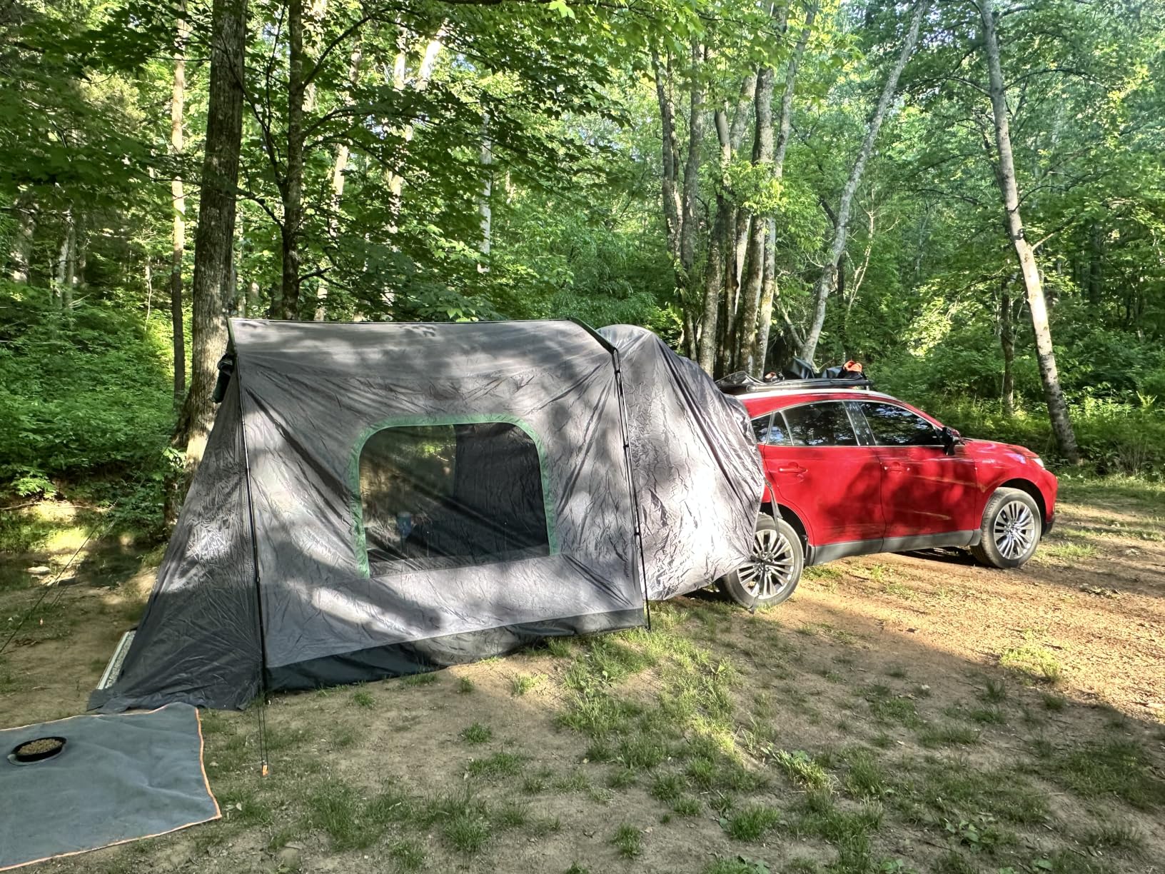 WildFinder SUV Tent, 5-9 Person Rectangle Car Tent for Family, Waterproof & Windproof for Car Camping, Large Camping Tents with Storage Bag, SUV, Van, Jeep, Pickup 8FT L x 10.6FT W x 7.2FT H customer photo 1