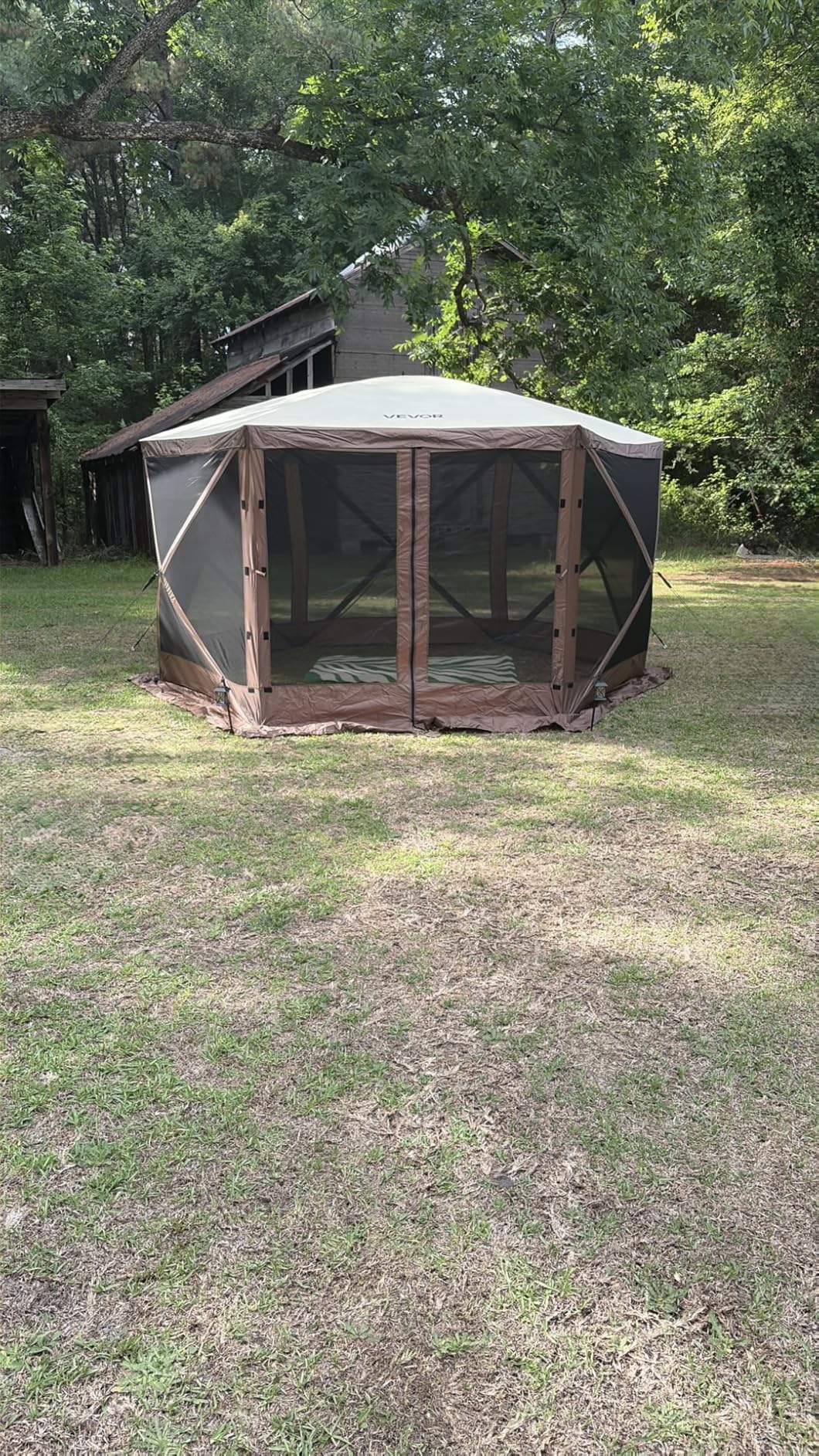 VEVOR Pop Up Gazebo Screen Tent, Pop-Up Instant Gazebo Tents with Mosquito Netting Outdoor Canopy, 6 Sided Sun Shelter 10x10ft with 6 Removable Wind Cloths & 2 Mesh Windows, Pavilion Tent for Patio customer photo 1