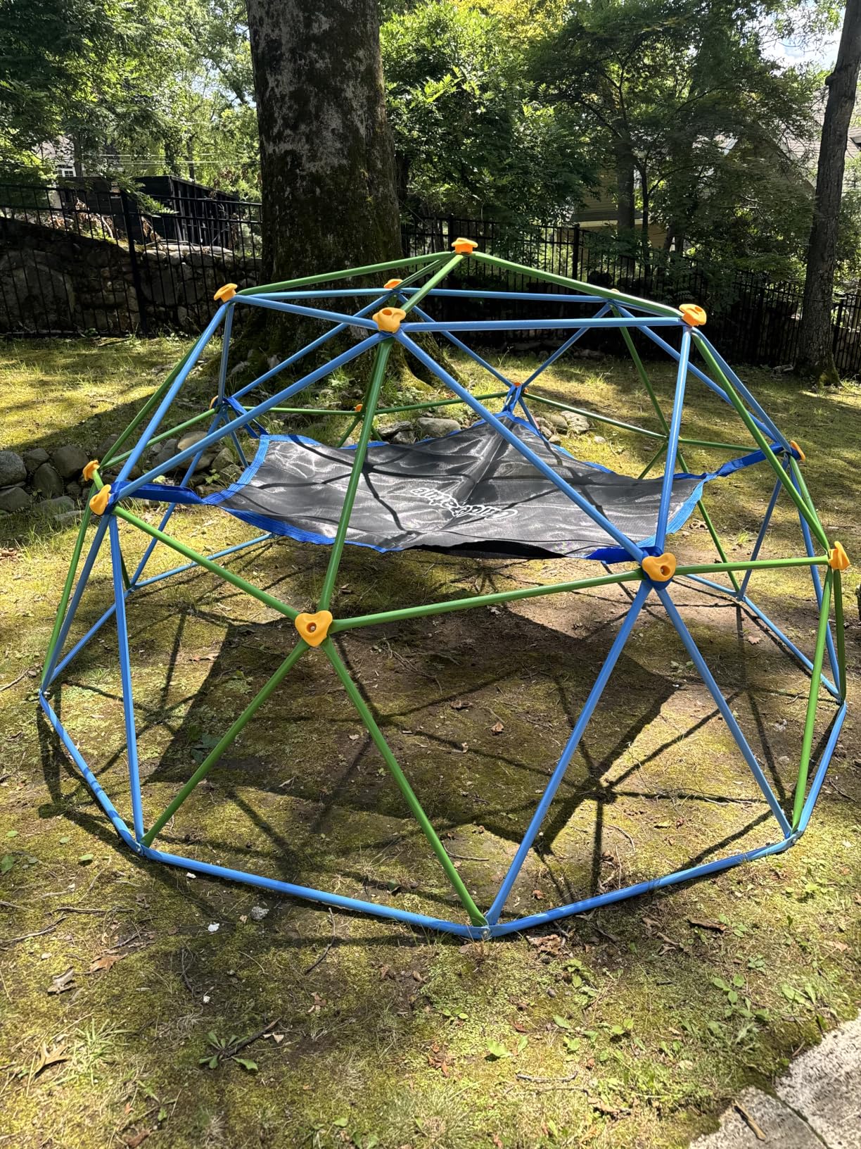 Gardenature 10FT Climbing Dome with Hammock, Outdoor Jungle Gym for Kids, Geometric Dome Climber Supporting 880 Lbs ASTM Approved customer photo 1