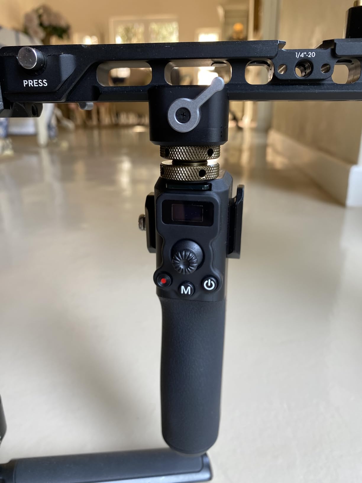 SMALLRIG Handle with Follow Focus for DJI RS 2 / RS 3 Pro/RS 4 / RS 4 Pro/RS 5 Gimbal Stabilizer, Handle with 1/4