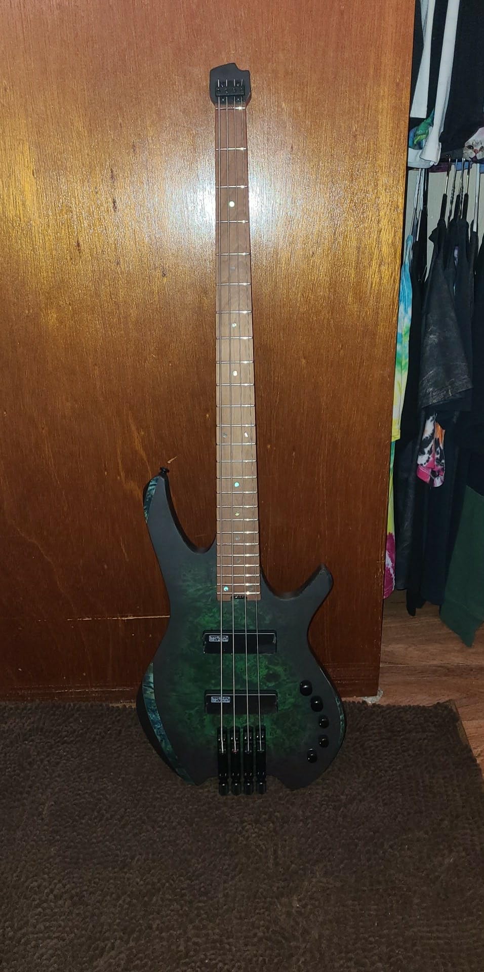 Cort SPACE4SDG Artisan Series Space 4 Bass Guitar - Star Dust Green customer photo 1