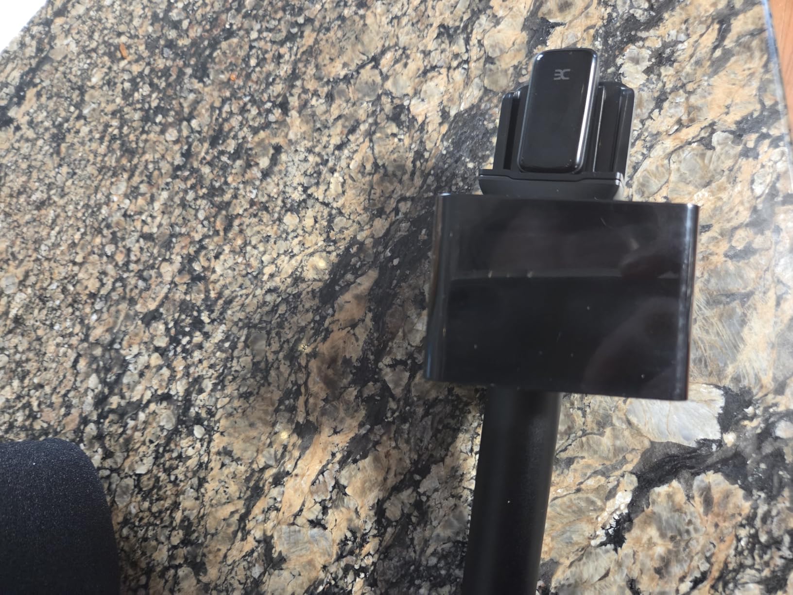 ZealSound Mic Handle for DJI Mic Mini/2/3, RODE Wireless GO 2/3, Hollyland Lark M1/C1, BOYA Mini & More, Wireless Lavalier Microphone Holder for Interviews, Vlogging, YouTube, TikTok, Reporting customer photo 1