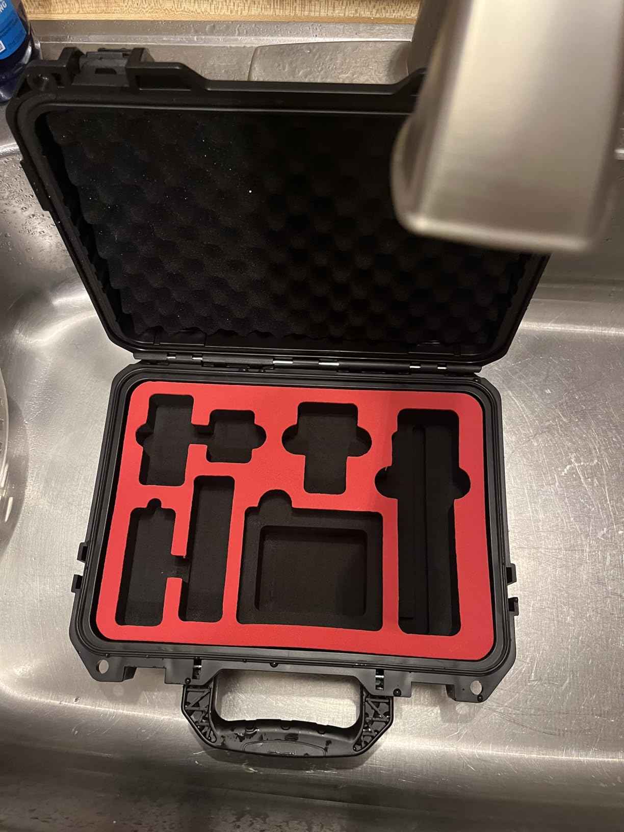 Case for DJI Osmo Pocket 3 Creator Combo, Waterproof Hard Travel Case for Pocket 3 Vlogging Camera, Shockproof Storage for DJI Mic 2, Battery Handle, ND Filters, Tripod and Accessories customer photo 1