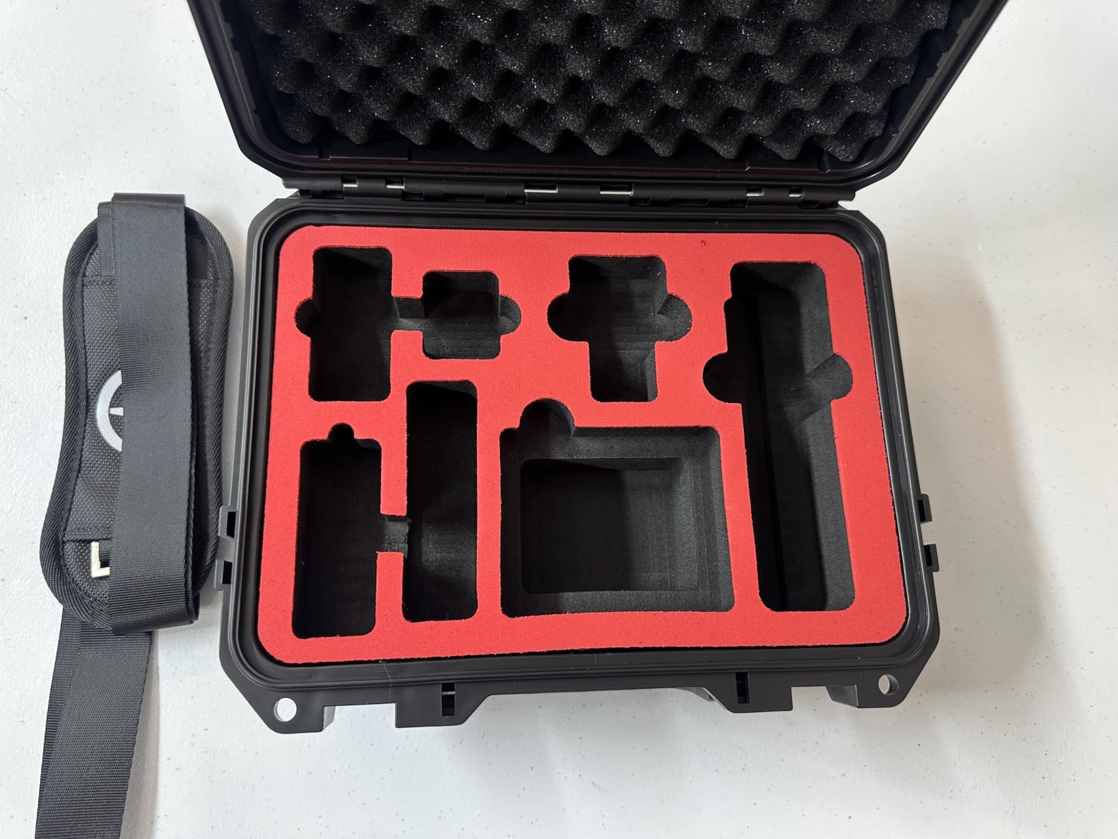 Case for DJI Osmo Pocket 3 Creator Combo, Waterproof Hard Travel Case for Pocket 3 Vlogging Camera, Shockproof Storage for DJI Mic 2, Battery Handle, ND Filters, Tripod and Accessories customer photo 2