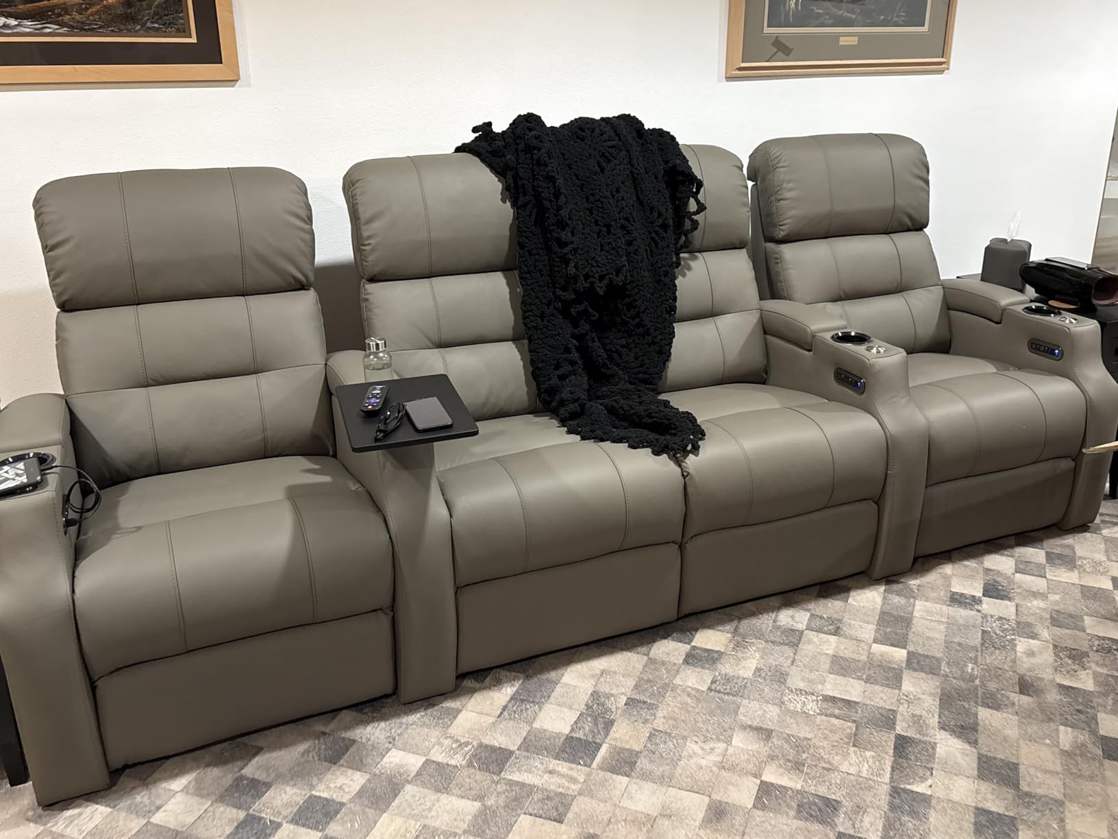 Weilianda Home Theater Seating, Top Grain Leather Sectional Seats Recliner Chair, Zero Gravity Reclining Sofa with Power Headrest, 7 Colors Ambient Lighting, USB C Charge, Row of 3 Black customer photo 1