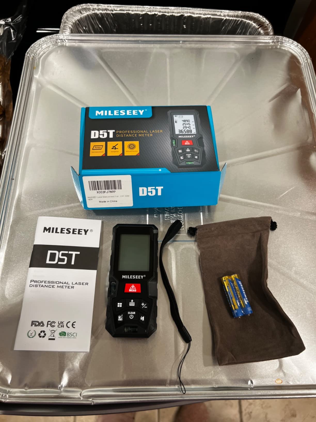 MILESEEY P9 Outdoor Laser Measuring Tool, 985ft Professional Laser Distance Meter for Construction, 4X HD Zoom & 3