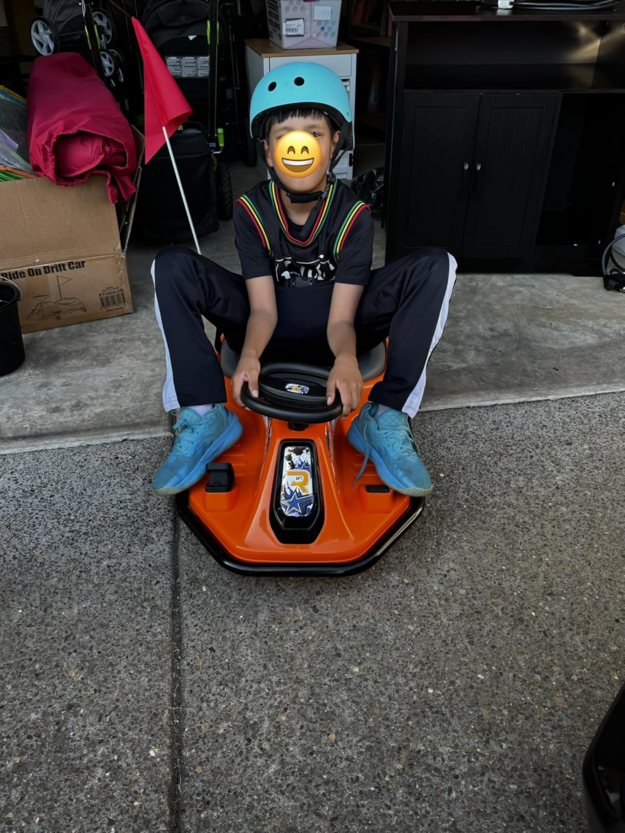 Electric Drifting Go Kart for Kids Ages 3+, 24V Powered 360° Spin Ride-On Drift Racer Car, Safety and Simplified Drifting System, Upgraded Glowing Wheels(2 Spare LED Wheels Included), Black customer photo 1