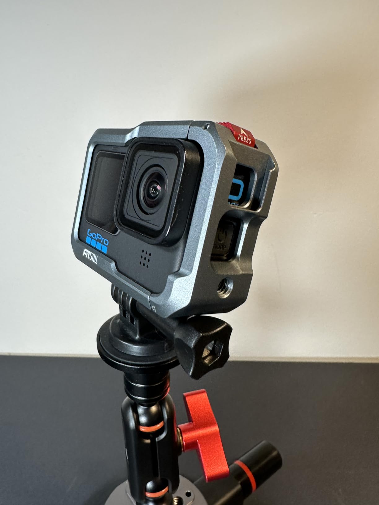 Aluminum Metal Cage Frame Housing for Go Pro Hero 13 Hero 12 Hero 11 Hero 10 Hero 9 Black, Lens Protector Double Cold Shoe Connect to Video Light Microphone Camera Protective Case Accessories customer photo 2