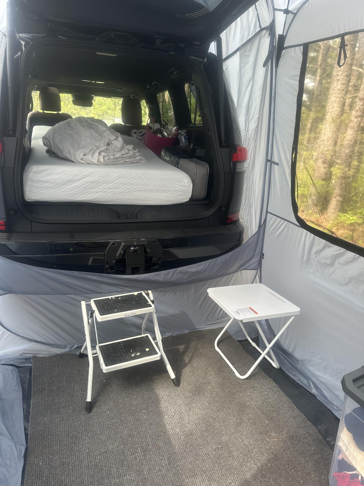 Alvantor 5 Person Pop Up SUV Tent, 2 in 1 Car Tent & Camping Tent, Mosquito Screen Multi-functional for Car SUV Van Camping, Includes Heavy Duty Tarp & Storage Bag, Quick Setup, 8.6'L x 8.6'W x 6.7'H customer photo 1
