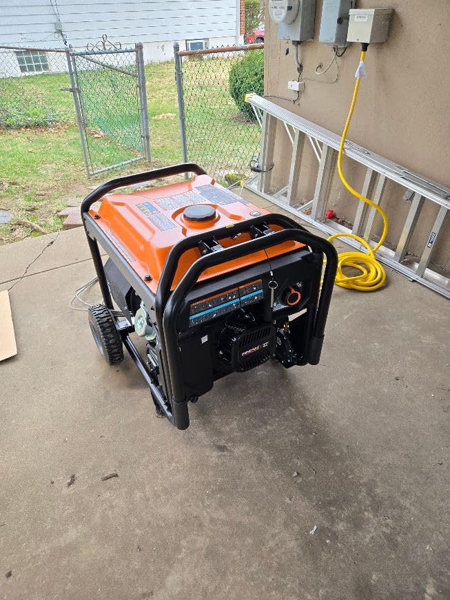 Generac 12,500 Starting Watt Tri-Fuel Portable Generator, Electric Start, Gas Propane Natural Gas, COsense Carbon Monoxide Detection, 9.5 Hour Runtime, Home Backup Emergency customer photo 2