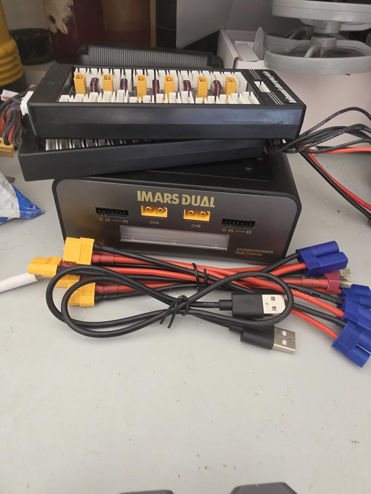 Gens Ace Imars Dual Lipo Charger 15A AC 200W DC 600W RC Charger (Black) customer photo 1