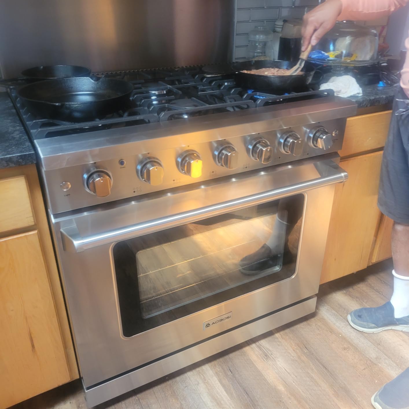 AAOBOSI 36 Inch Front Control Gas Range Oven with 6 Cooktop Burners, 6 Cu. Ft 18000 BTU Convection and Self Clean, Freestanding Heavy Duty Gas Range Stove with Halogen Light, Large Capacity customer photo 1