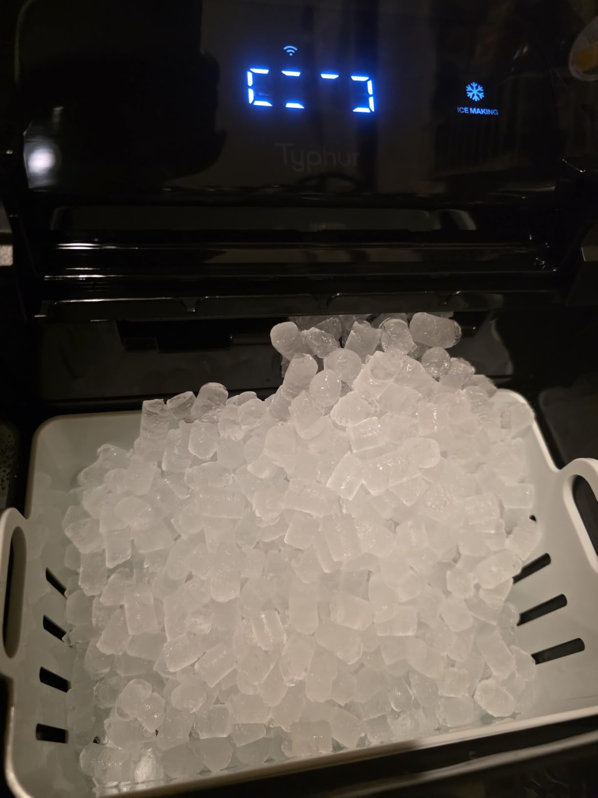 Typhur Smart Nugget Ice Maker Countertop with App Control, Pebble Ice Machine, Portable Pellet Ice Maker with Handle, Self-Cleaning Pump, 8 Cleaners, 35lbs/24H for Home, Kitchen, Office, RV, Silver customer photo 1