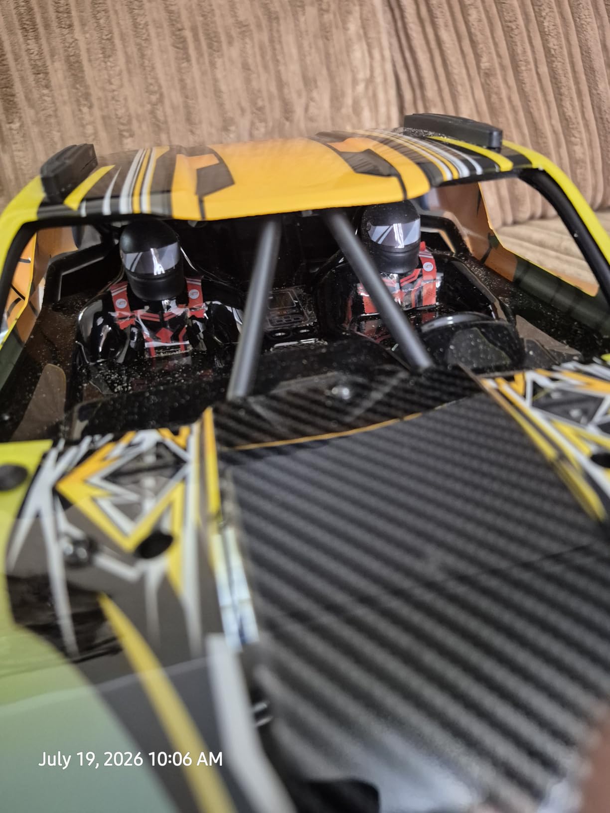 1/12 Brushless Remote Control Car RTR, 42MPH (70+Km/H) 4WD Rc Short-Course Truck, Amateur-Level Rc Drift Car, Equipped with 3s 2200 Mah Battery, All-Terrain Tires, Suitable for Adults-RED customer photo 1