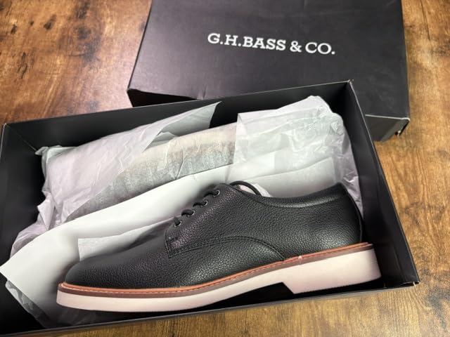 G.H. Bass & Co. Men's Hyde Derby Lace-Up Dress Shoe customer photo 1
