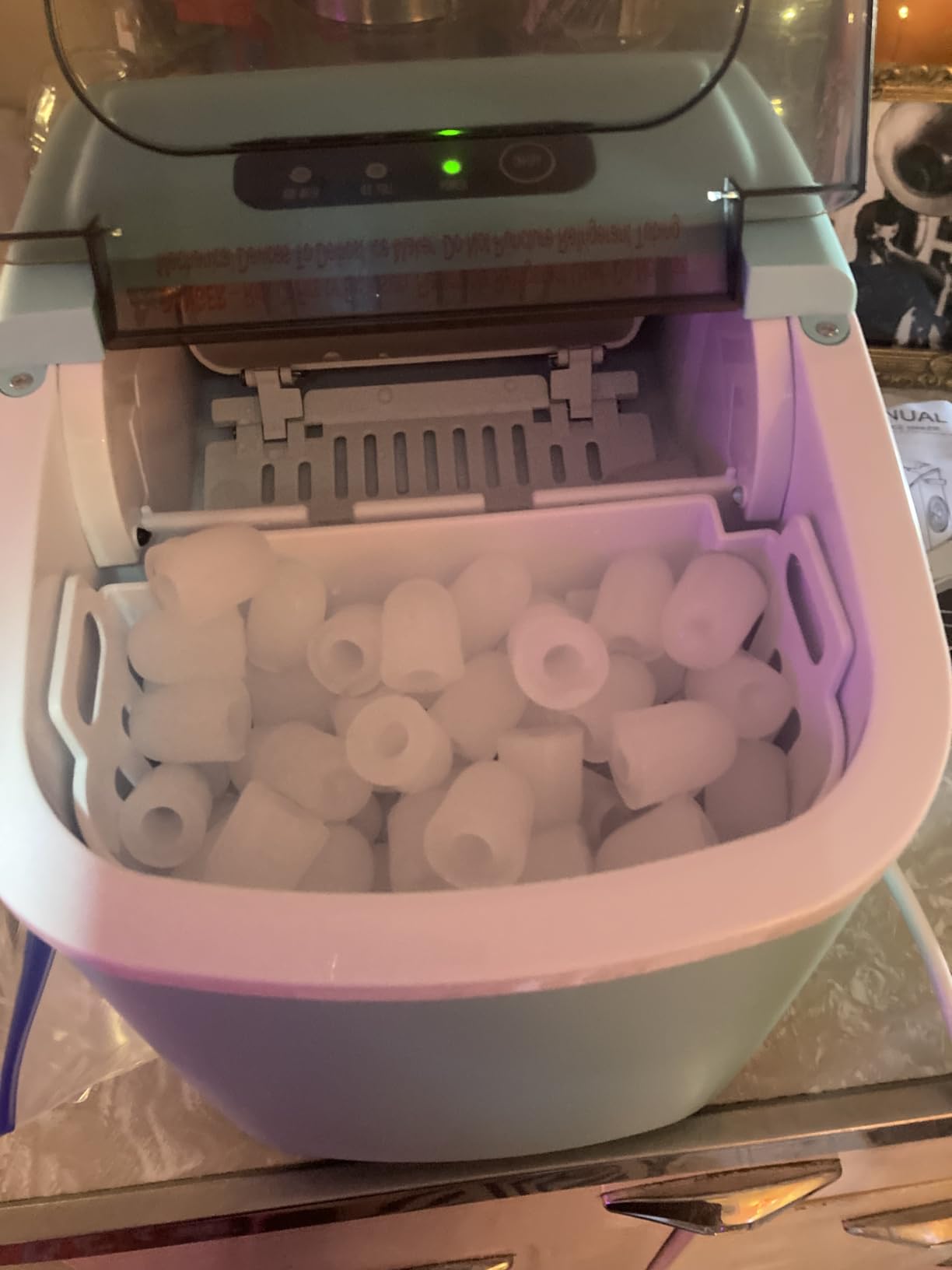 Crzoe Ice Makers Countertop with Handle, 2 Sizes of Ice, 8 Bullet Ice Cubes in 6 Mins, 26Lbs/24H, Portable Ice Maker with Self-Cleaning, Ice Machine for Home&Kitchen&Office&Party customer photo 1